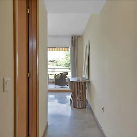 Апартаменти Exclusivo En Guadalmina Golf Y Tranquilidad